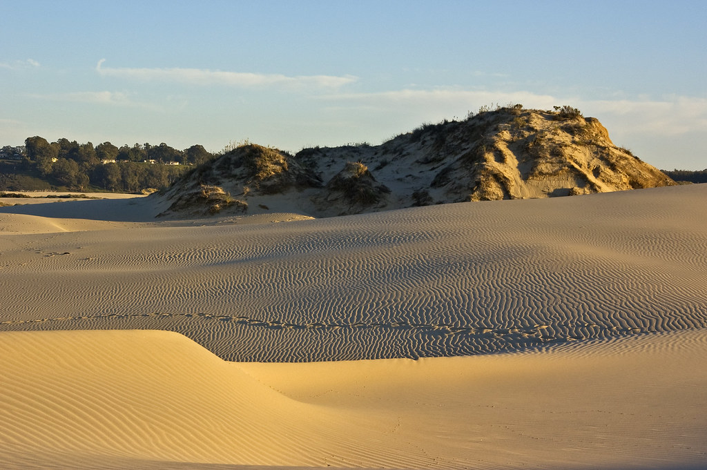 Sand crossing adventure in Dubai desert
